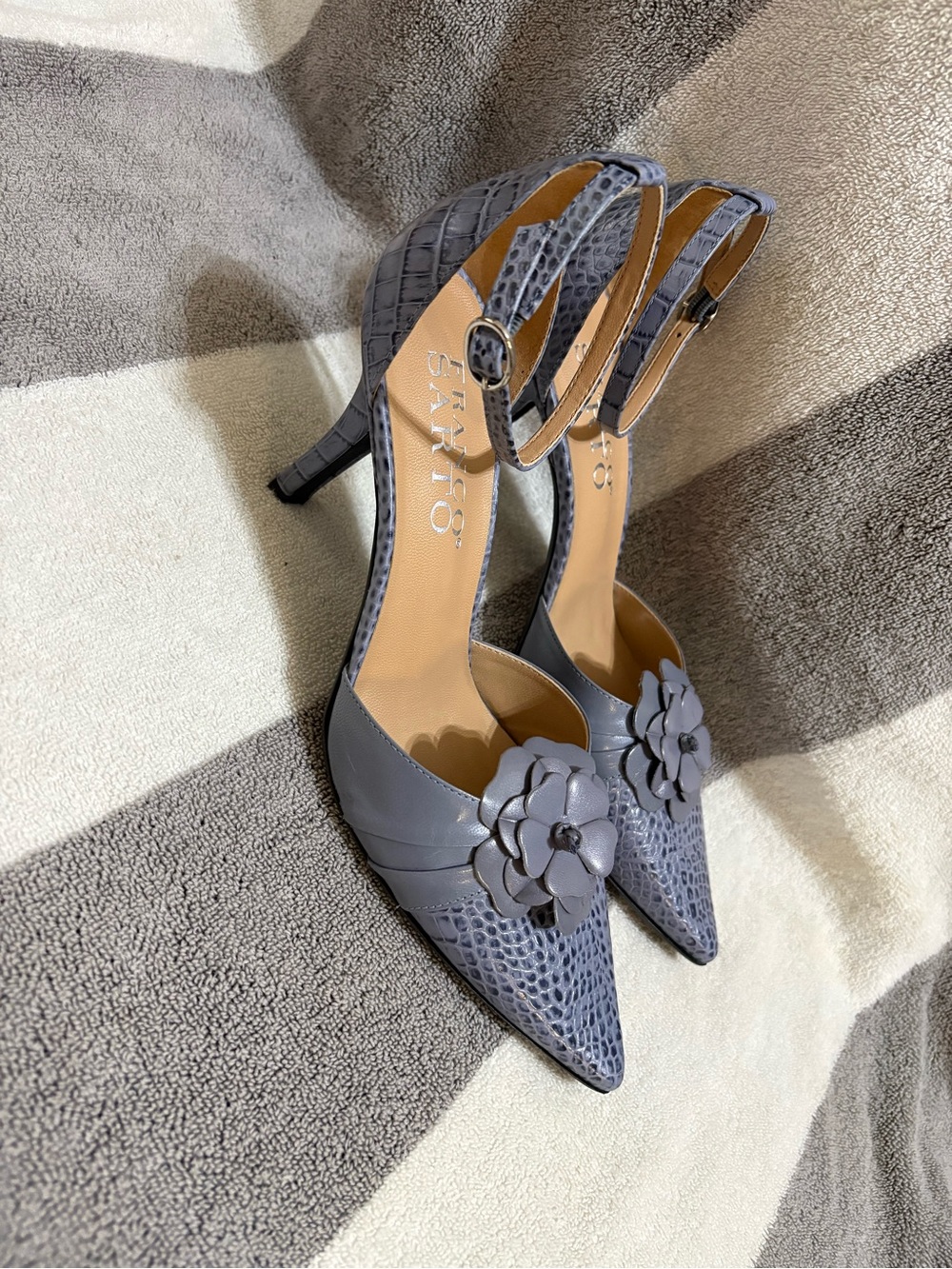 Franco Sarto Gray/Blue Floral Pointed-Toe Ankle Strap Pumps - Picture 2 of 6